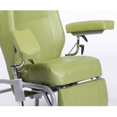 Широкие подлокотники