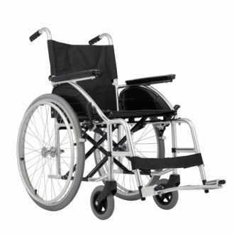 Кресло-коляска с ручным приводом Ortonica Base Lite 150 в Челябинске