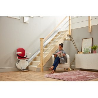 Подъёмник кресельный лестничный Bespoke Stairlifts Synergy в Челябинске