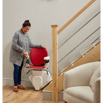 Подъёмник кресельный лестничный Bespoke Stairlifts Synergy в Челябинске