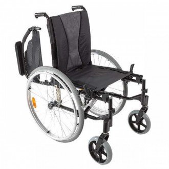 Кресло-коляска с рычажным приводом Invacare Action 3 NG в Челябинске