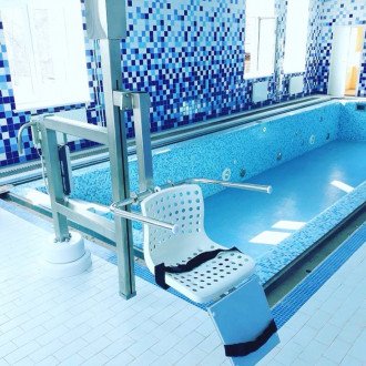 Стационарный подъёмник для бассейна Physioteсhnica вертикальный в Челябинске