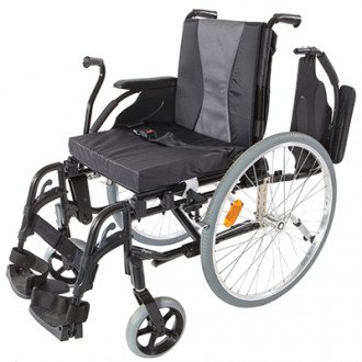 Кресло-коляска с рычажным приводом Invacare Action 3 NG в Челябинске